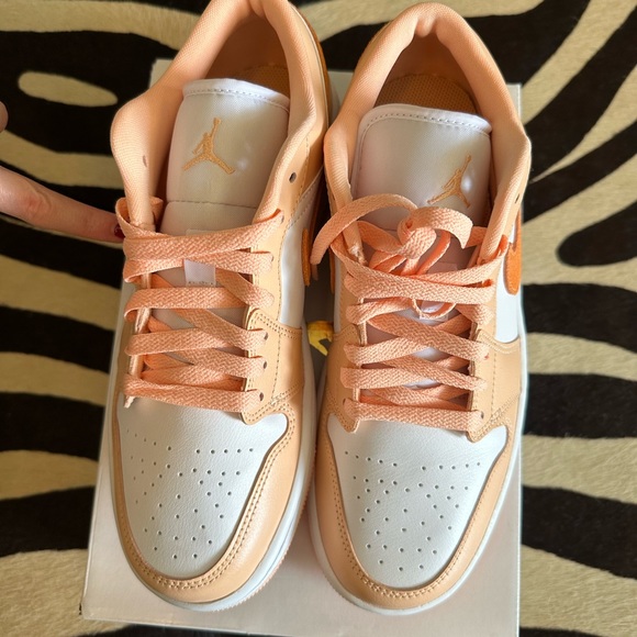 Nike Jordan - Picture 3 of 4